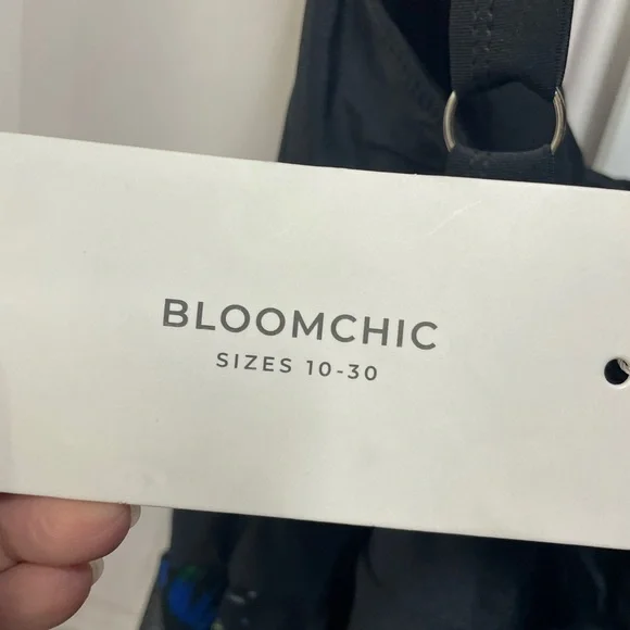 BloomChic Black Swim Dress with Tropical Accents 18/20 - Picture 6 of 13